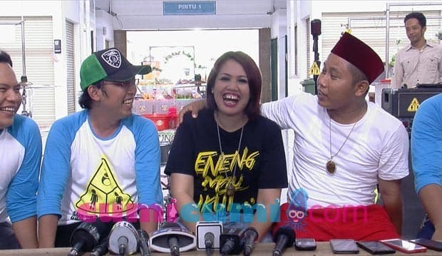 Mpok Eli 'Kick Balik' Narji...