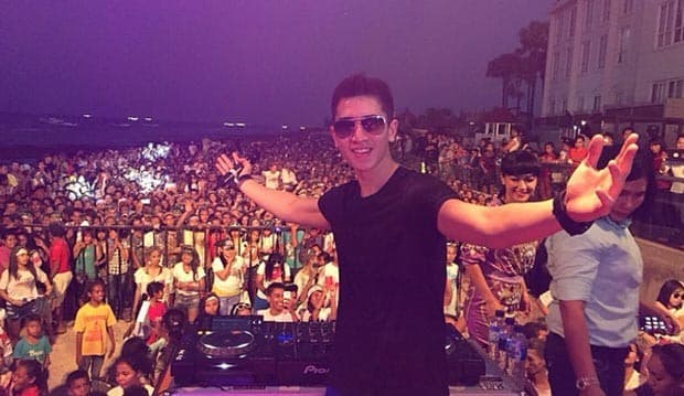 Verrell Setuju Pesta Bikini...