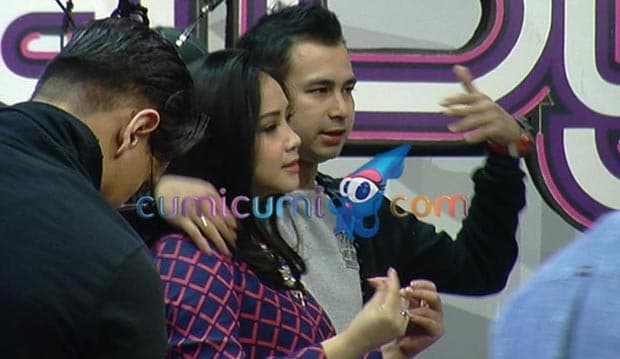 Raffi Kontak Mantan, Gigi Ngambek...