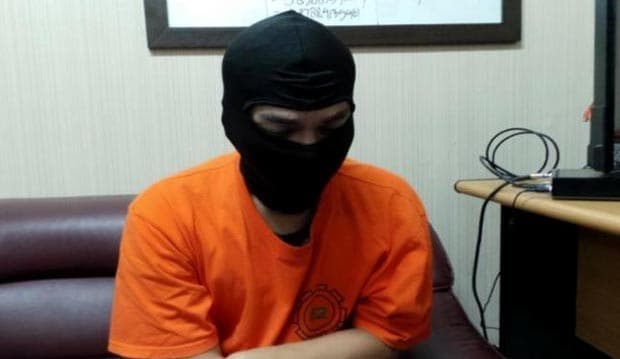 Artis TM Kesayangan Mucikari?