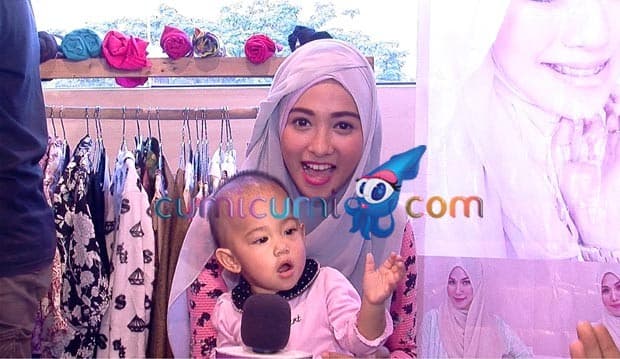 Poppy Jauhi Cabai...