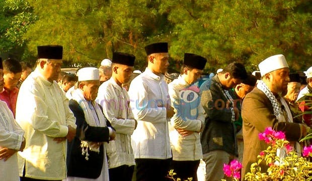 Keluarga SBY Salat Ied di Cibubur