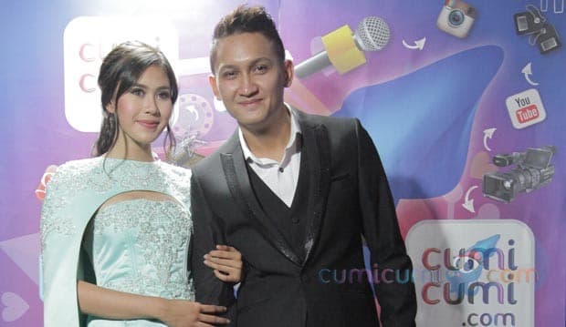 Juan Redam Tangis Keponakan Syahnaz