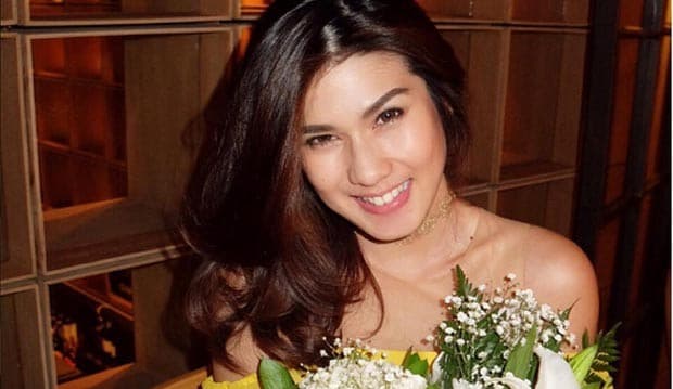 Jelang Cerai, Stevi Ditinggal Pacar