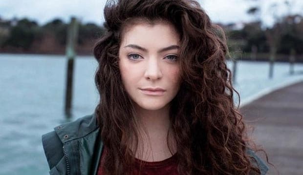 Seleb Lain Liburan ke St. Barts, Lorde Iri?