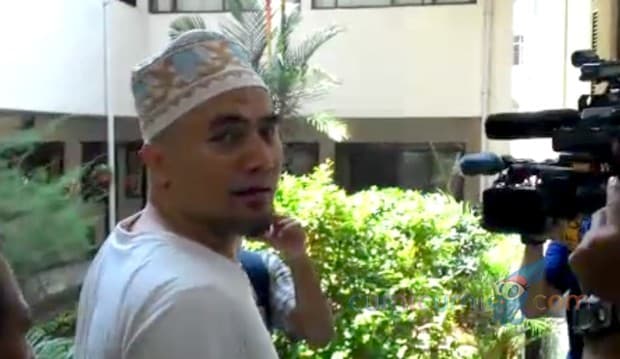 Biar Kekinian, Saipul Jamil Pilih Gaya Rambut Undercut