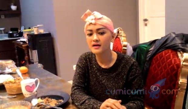 Rumah Singgah Jupe, Seserahan Saat Nikah