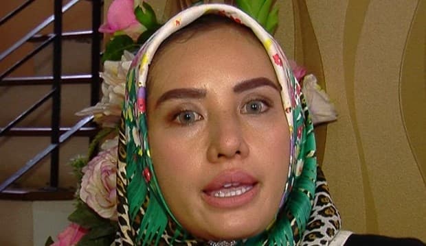 Diacuhkan Suami, Alasan Shinta Bachir Cerai?