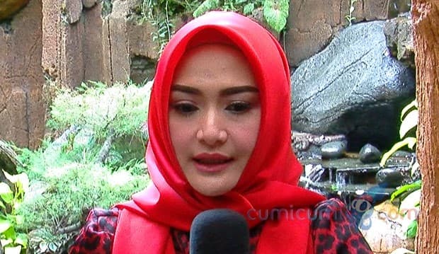 5 Alasan Eddies Adelia Cerai Diam-diam