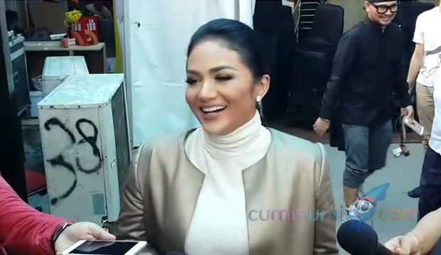 Amora Lemos Miniatur Krisdayanti