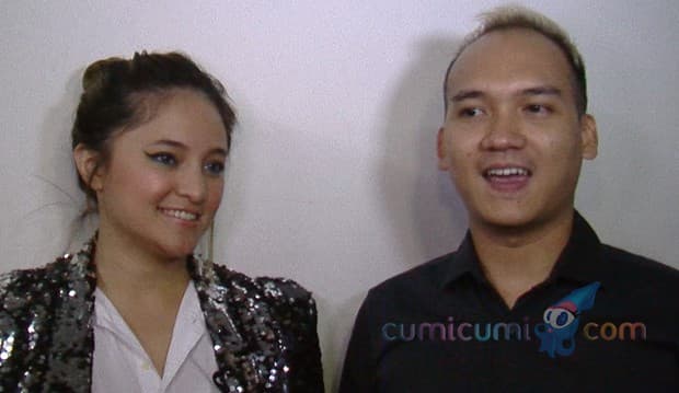 Egi John Gagal Move On, Ibunda Turun Tangan