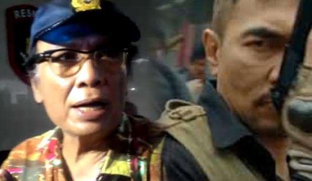 Torro Margens Kira, Senjata Gatot Brajamusti di Film Mainan
