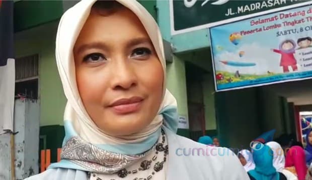 Demi Kebaikan Anak, Arzeti Bilbina Rela Berpisah