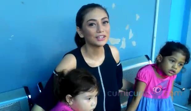 Anak-anak Celine Evangelista Manja ke Stefan William