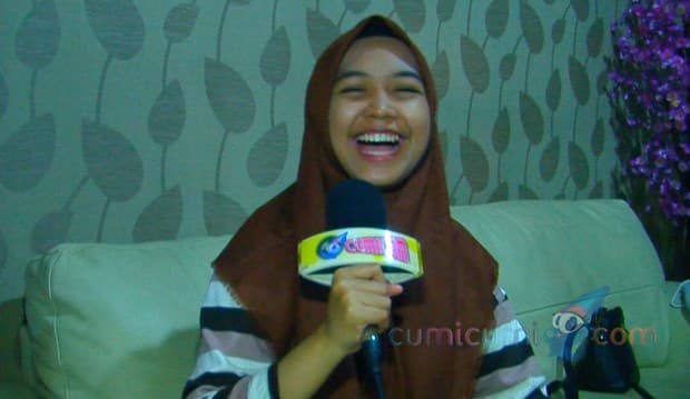 Ria Ricis Sempat 'Buka Tutup' Hijab