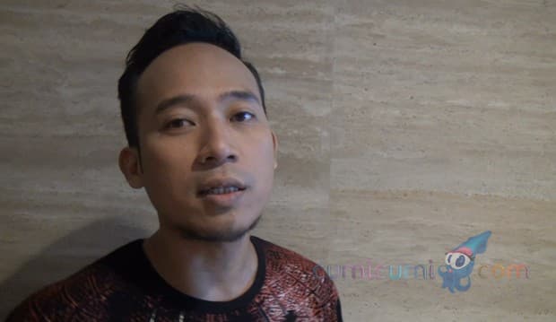Anak Denny Cagur Jatuh, Tulangnya Sampai Geser