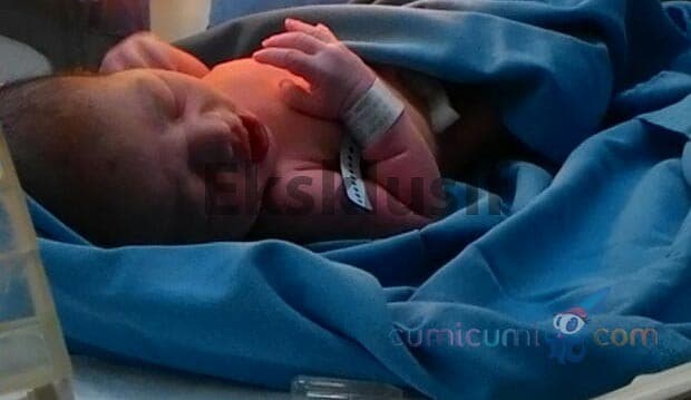 Hari Sumpah Pemuda, Ashanty Lahirkan Bayi Laki-laki