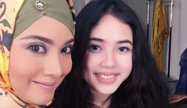 Sembilan Tahun Tinggalkan Anak, Elma Theana Menebus Kesalahan