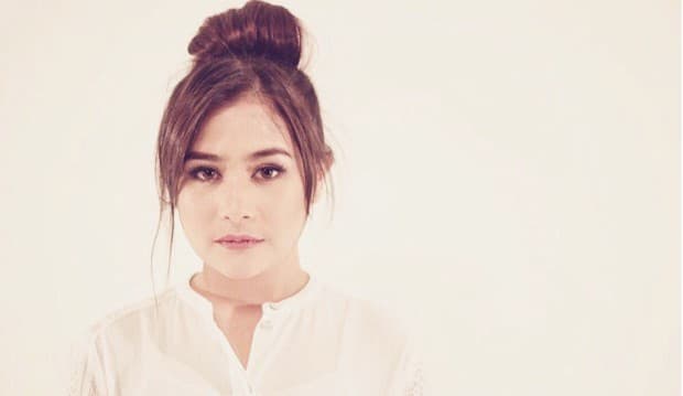 Anak Gaul, Tapi Prilly Latuconsina Punya Kebiasaan 'Old Skool'