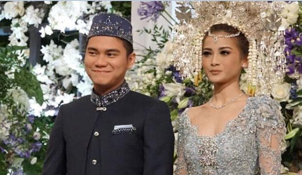 Irwansyah Nekat Masuk ke Kamar Pengantin Acha Septriasa