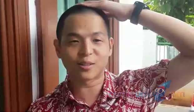 Anak Tak Beri Izin, Ernest Prakasa Batal Botak Licin