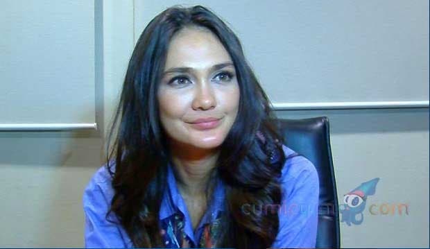 Di Daftar Pemilih, Status Luna Maya Tercatat Sudah Menikah