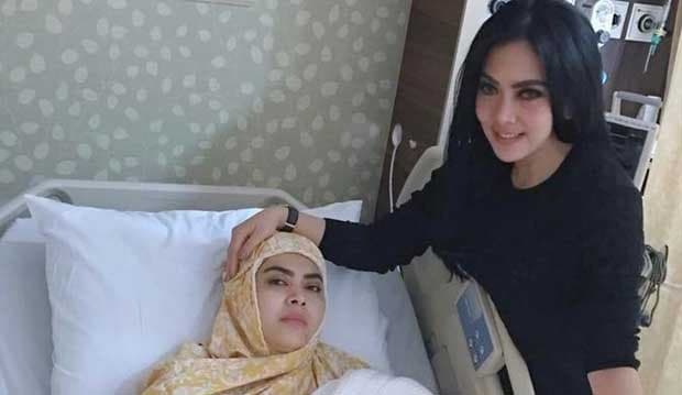 Begini Kondisi Adik Syahrini Pasca Operasi di Singapura
