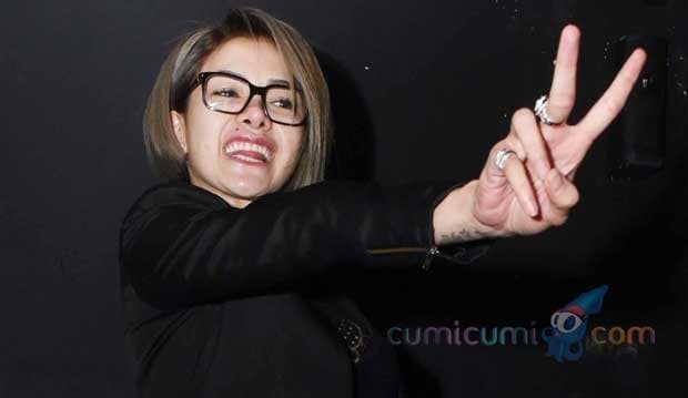Peluk Julia Perez, Nikita Mirzani Cabut Laporan