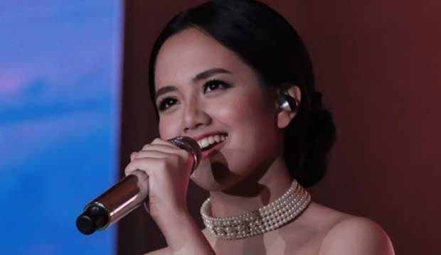 Zahra Damariva, Si Idola Cilik Jadi Besar