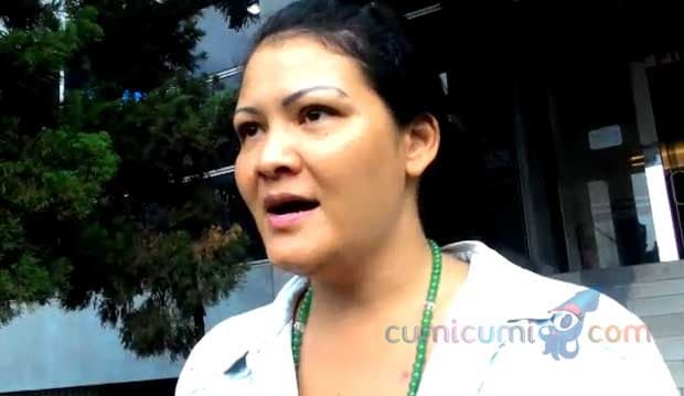 Datangi Polda, Ini Sebab Melanie Subono Tunda Laporkan Doni