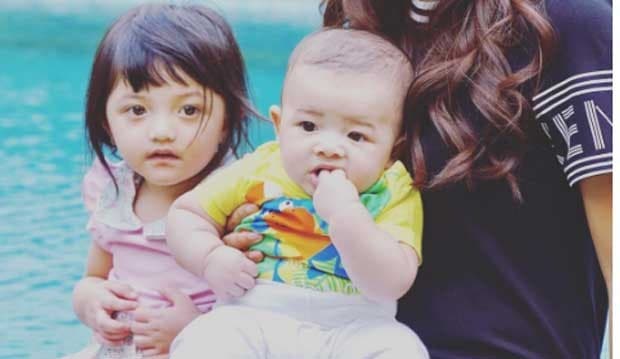 Arsy dan Arsya Hermansyah Masuk Berita Televisi Taiwan