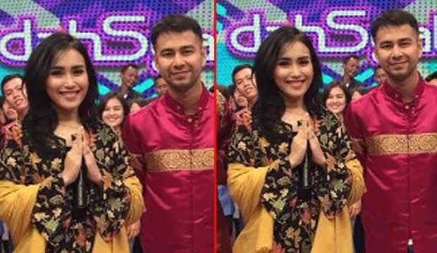 Foto Bareng Ayu Ting Ting, Raffi Ahmad Grogi?