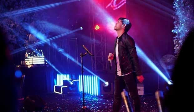 Bukan Tenggorokan Rusak, Ini Sebab Suara Cakra Khan Serak