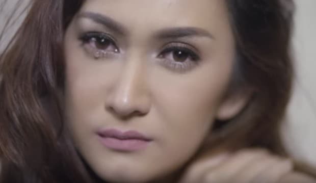 Pisah Rumah dengan Zack Lee, Nafa Urbach Kini Numpang Teman?