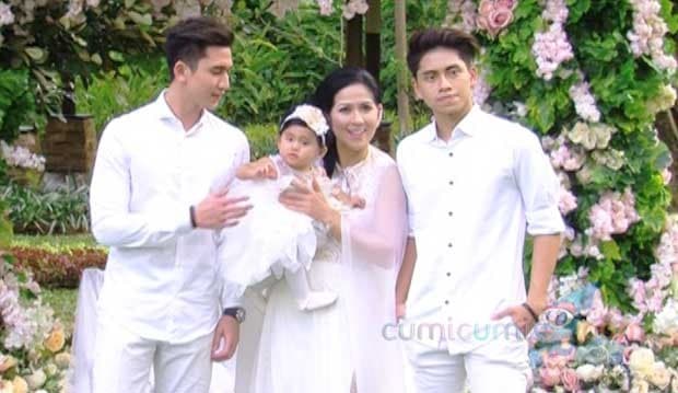 5 Aktivitas Seru Ini Dilakukan Venna Melinda dan Vania Athabina