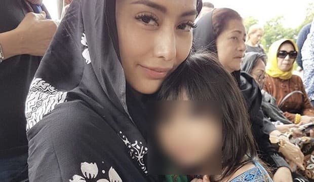 Dituding Culik Keponakan, Begini Bantahan Keras Tyas Mirasih