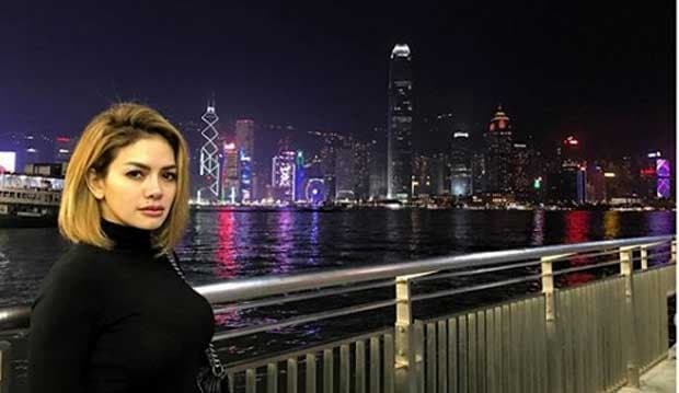 Cuma Pakai Atasan, Nikita Mirzani Tanpa Celana Dalam di Foto Ini?