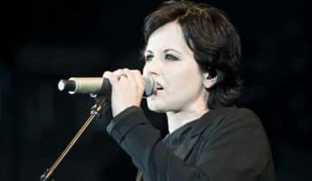 Dolores O'Riordan Meninggal Dunia, 5 Fakta Mengejutkan Terungkap!