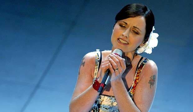 Terungkap! Inilah Penyebab Kematian Dolores O’Riordan