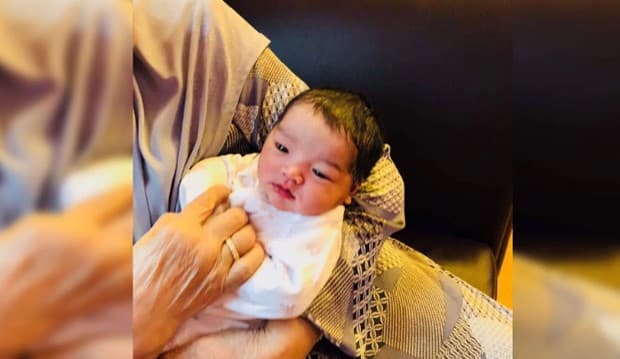 Belum Seminggu, Wajah Bayi Siti Nurhaliza Tersebar Duluan