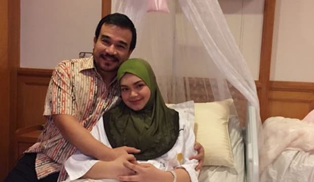 Nama Belum Diumumkan, Ini Panggilan Bayi Siti Nurhaliza