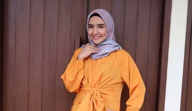 Bahas Gaya Pacaran Zaman Now, Intan Nuraini Sindir Artis Siapa?
