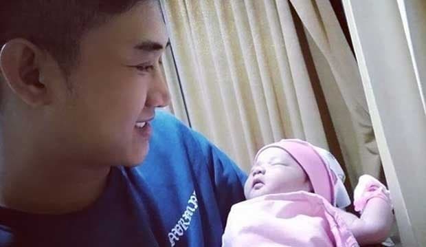 Alhamdulillah! Bobby Tince Dikaruniai Bayi Perempuan