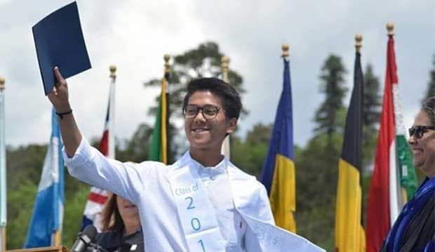 Sekolah di Amerika, Ini 5 Cerita Inspiratif Iqbaal Ramadhan