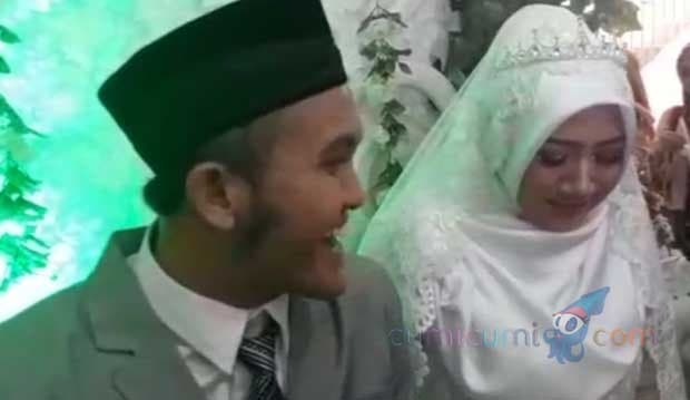 Usai Ijab Kabul, Caisar Ajak Istri Honeymoon di Kebon Raya Bogor