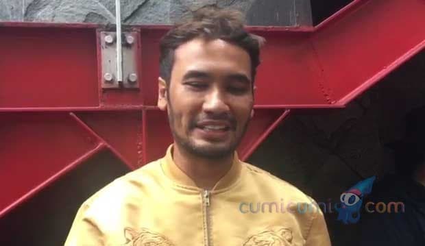 Anak Leukimia Denada Disebut Kena Azab, JFlow Marah Besar