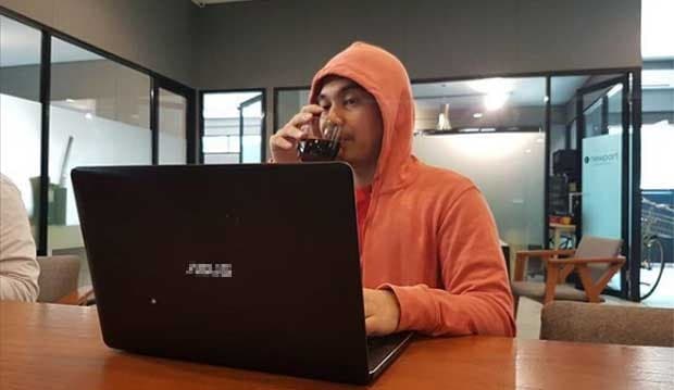 Punya 4 Juta Lebih Subscribers, Sekaya Apa Raditya Dika?