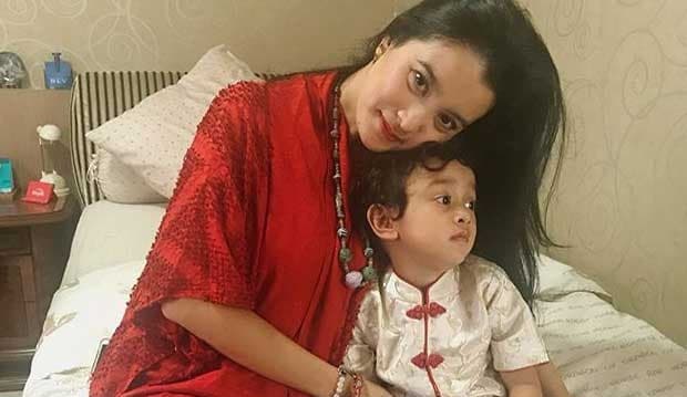 Sakit Tumor Otak, Anak Marcella Zalianty Banyak Pantangannya