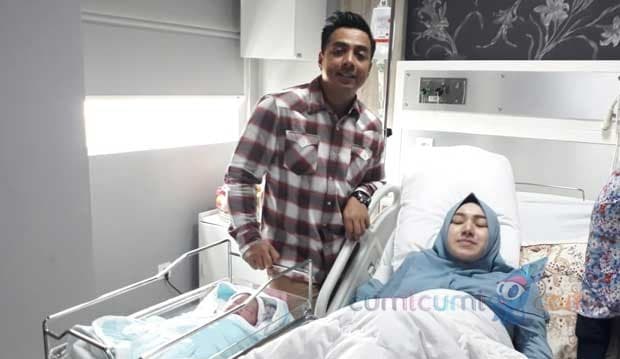 Putri Kedua Ustadz Riza Muhammad Lahir, Namanya Nabila Rahmania Tahajalla