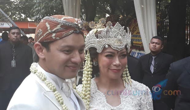 Diam-diam Istri Moreno Soeprapto Melahirkan Anak Pertama di Hong Kong